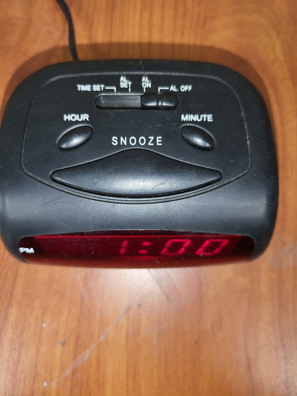 Advance Digital Alarm Clock Battery Back up 9V Portable 4W x 3D x 1.75"H Travel