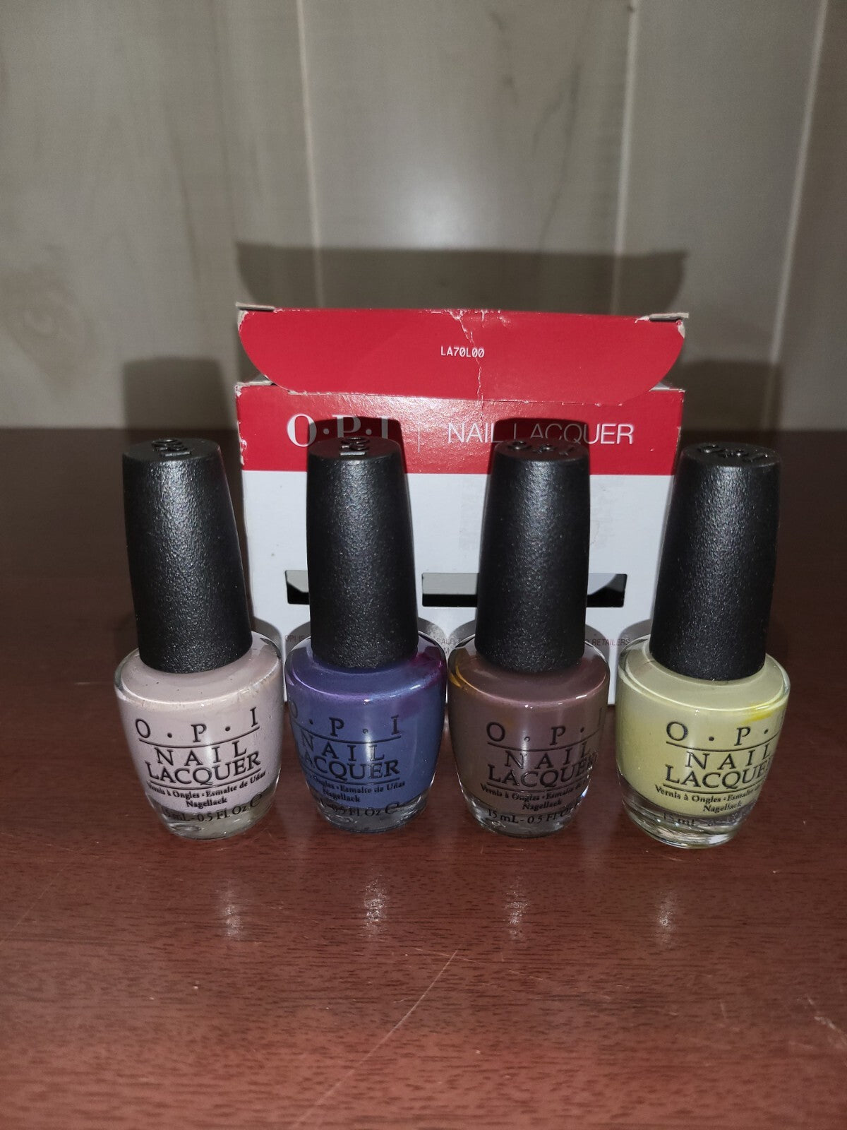 4 OPI Nail Lacquer Polish 15ml ea Great Colors!