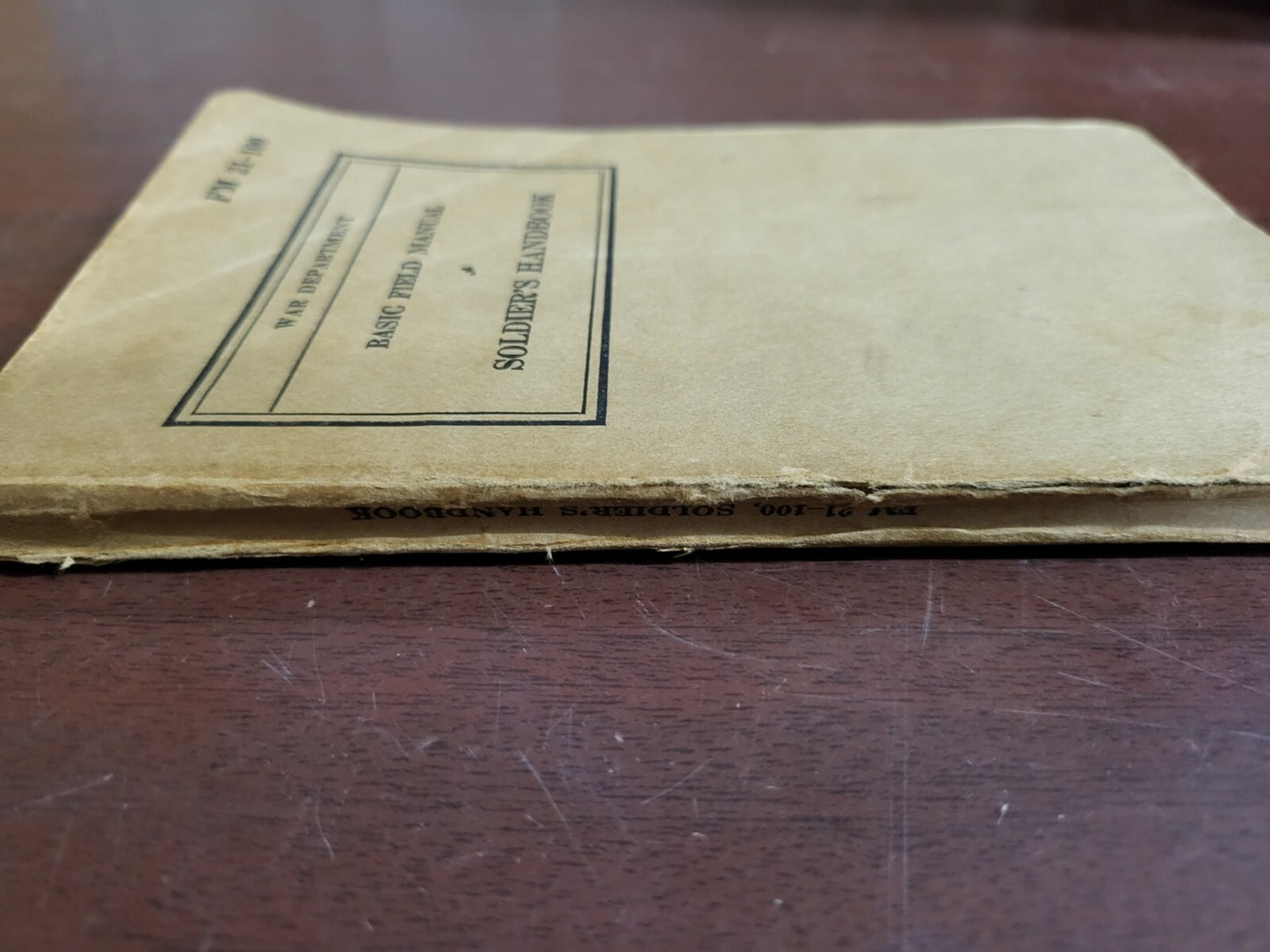 Book - War Dept Basic Field Manual Soldier's Handbook Earl W Ray ** WWII #2688