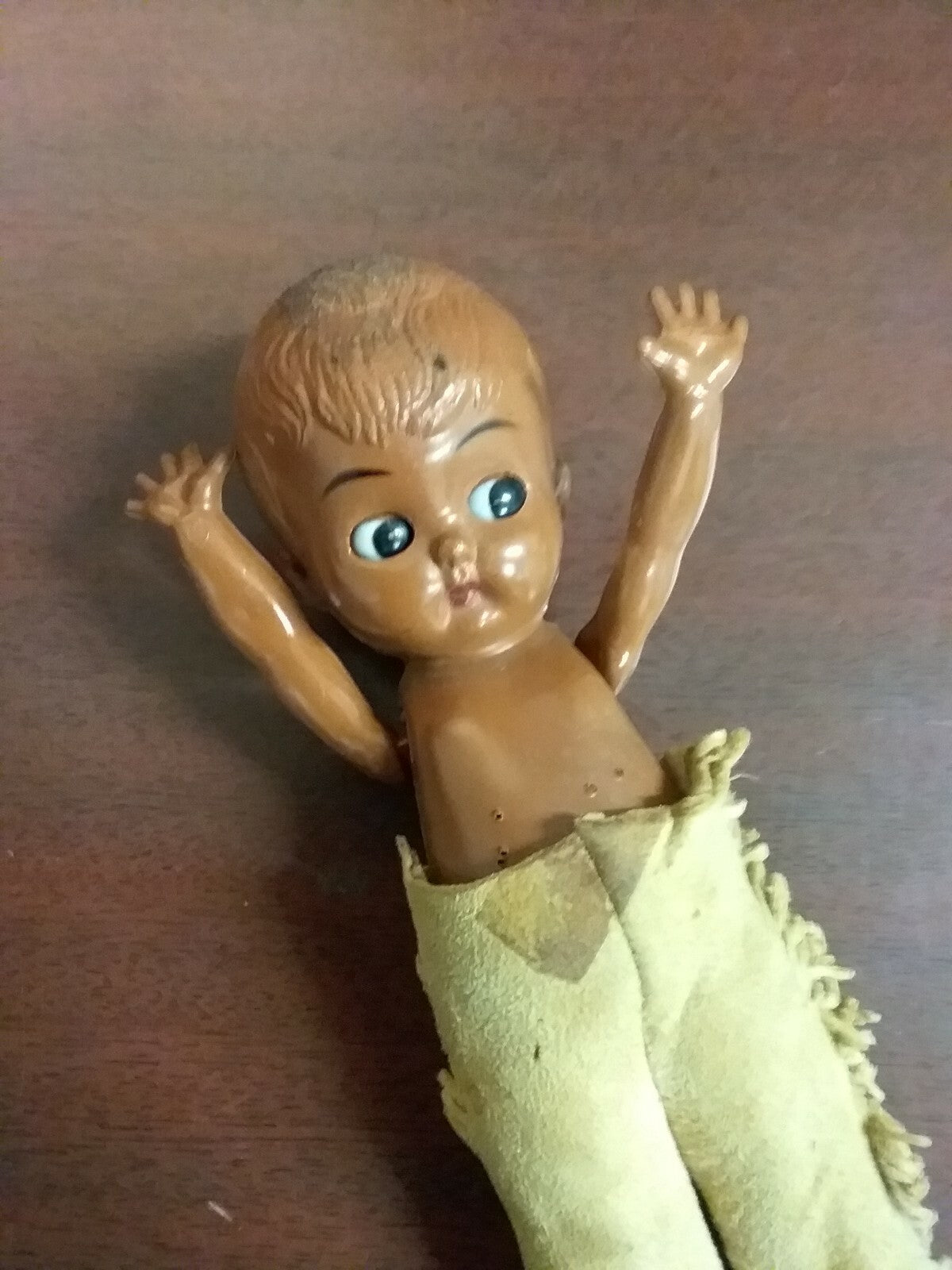 Vintage Ethnic Native American Doll Moveable Shoulders Leather Pants 6"H UNdated