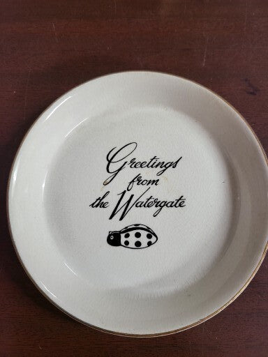 Vintage Prince William Pottery Greetings from the Watergate Collector Plate 5.5"