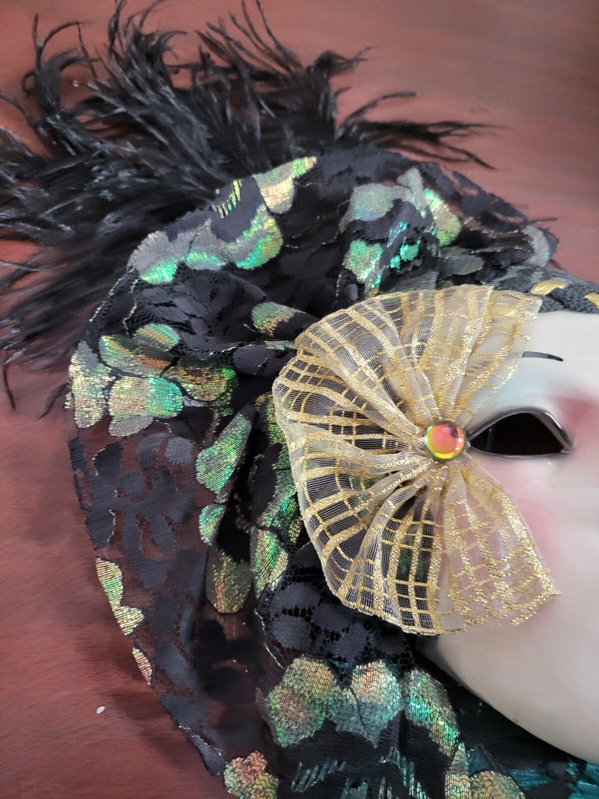 Vintage Clay Art Ceramic Mask Music Box Video mask is 7"H + feathers