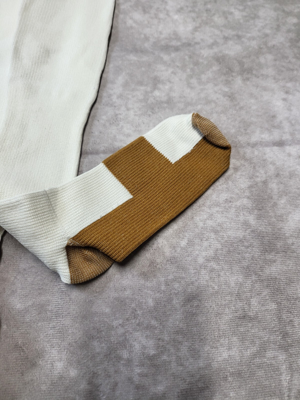 2 Pair Compression Socks Small - Medium Sizes White with Brown