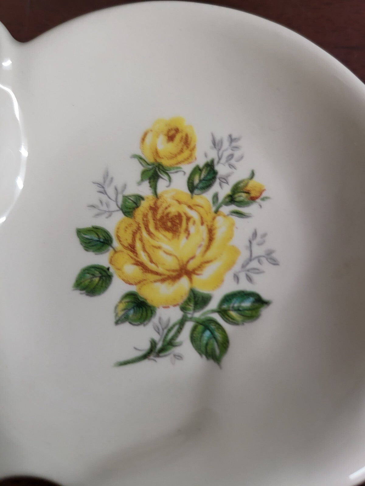 Ring Bowl Holder Signed by BJ W… 3.75W x 3"H White Cat with Yellow Rose #4167