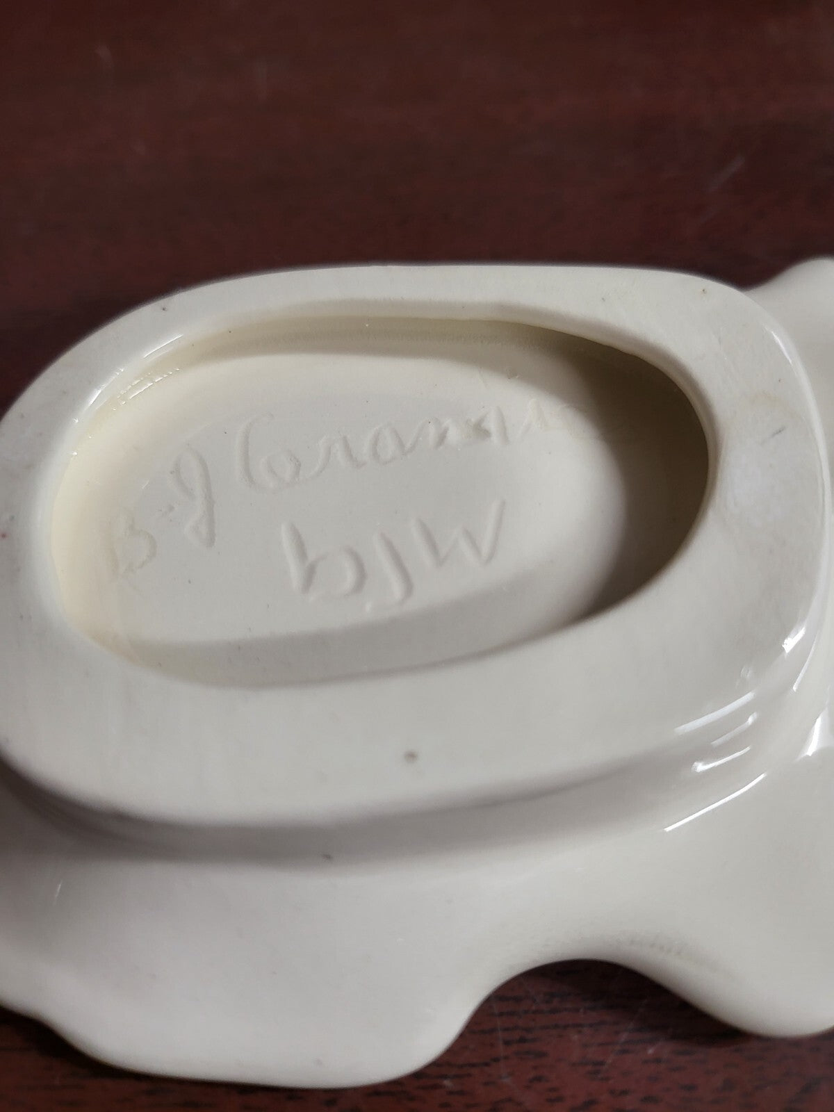 Ring Bowl Holder Signed by BJ W… 3.75W x 3"H White Cat with Yellow Rose #4167