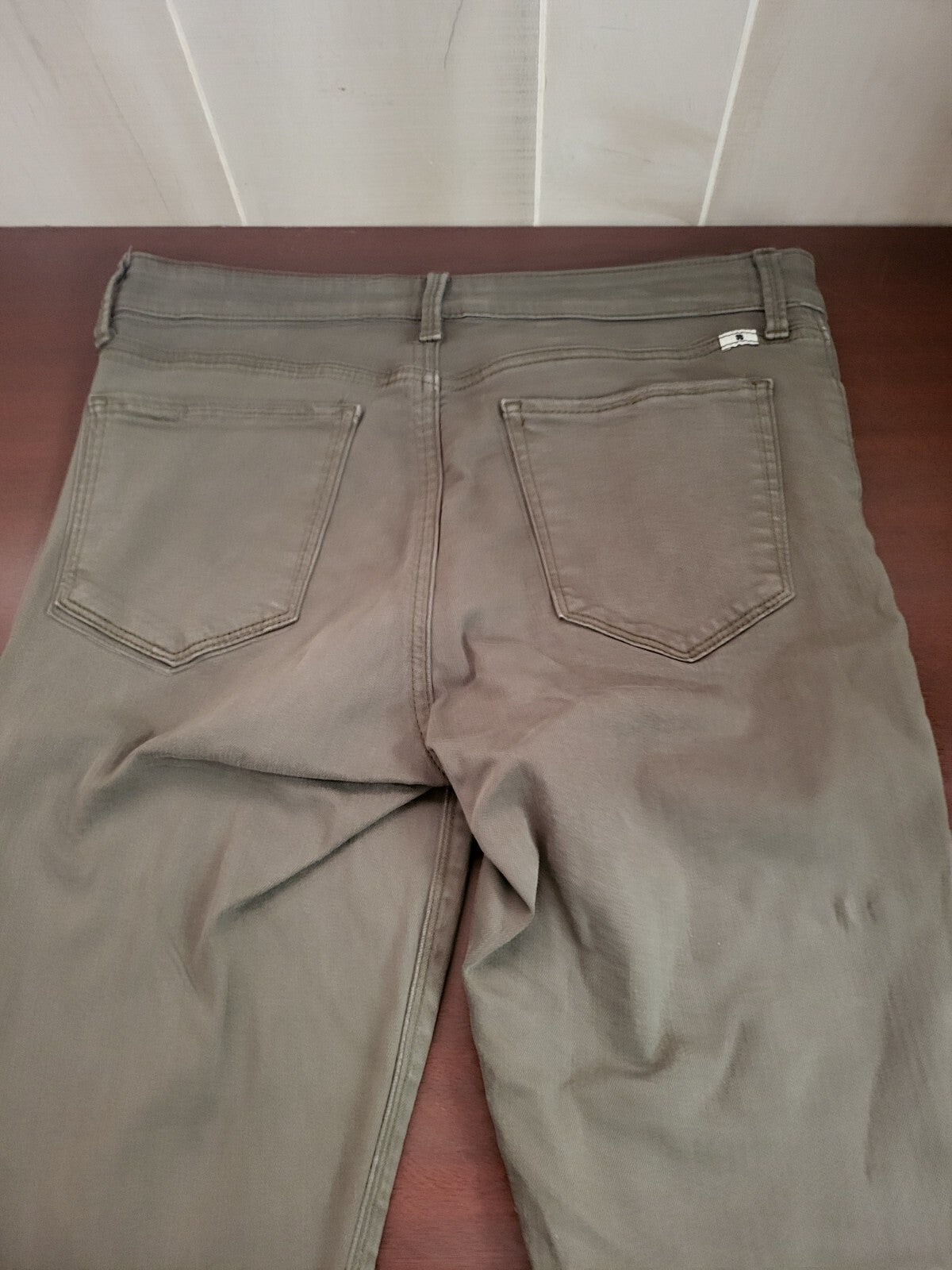 Ladies Jeans Lucky Brand Olive Green size 8 Ins 28" W 32" Ava Crop Cotton Blend