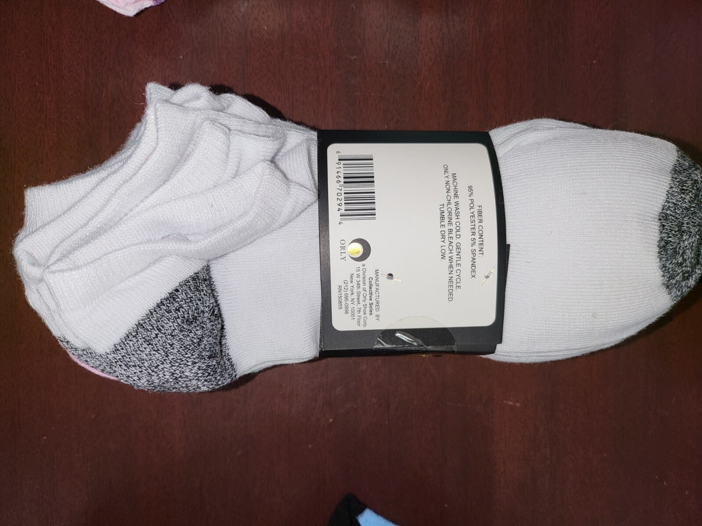 Ladies Socks 10 pr Low Cut Multicolor Extended size 8-12 Collective Soles