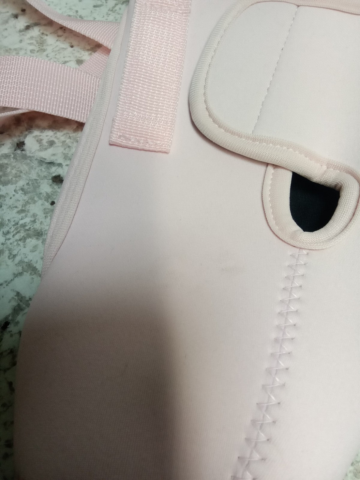 pink Tumbler Shoulder Carrying Bag With Zipper Pouches