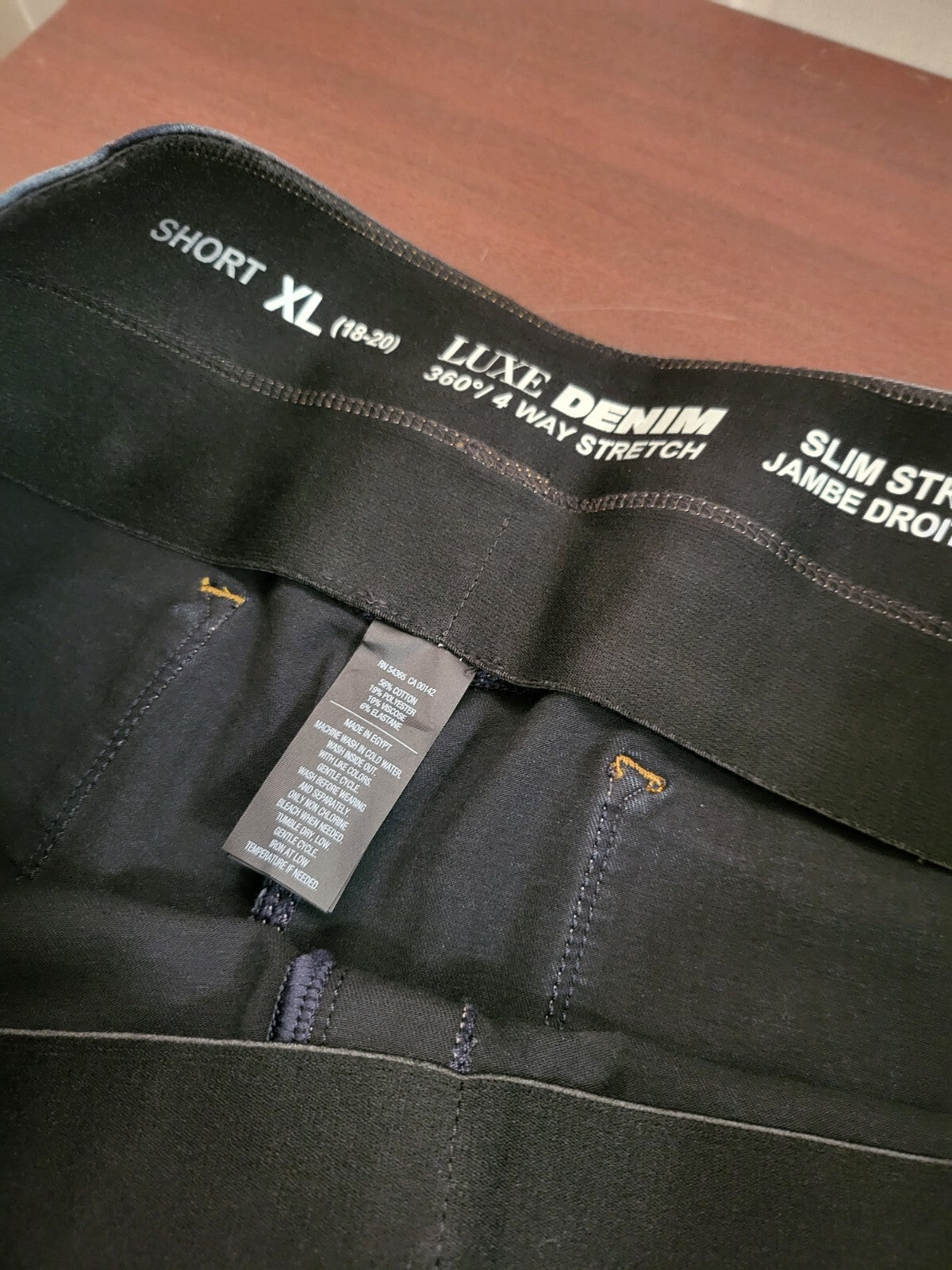 Ladies Blue Jeans Dark Nygard Luxe Denim Slims size 18 - 20 XL Short Slim Strai