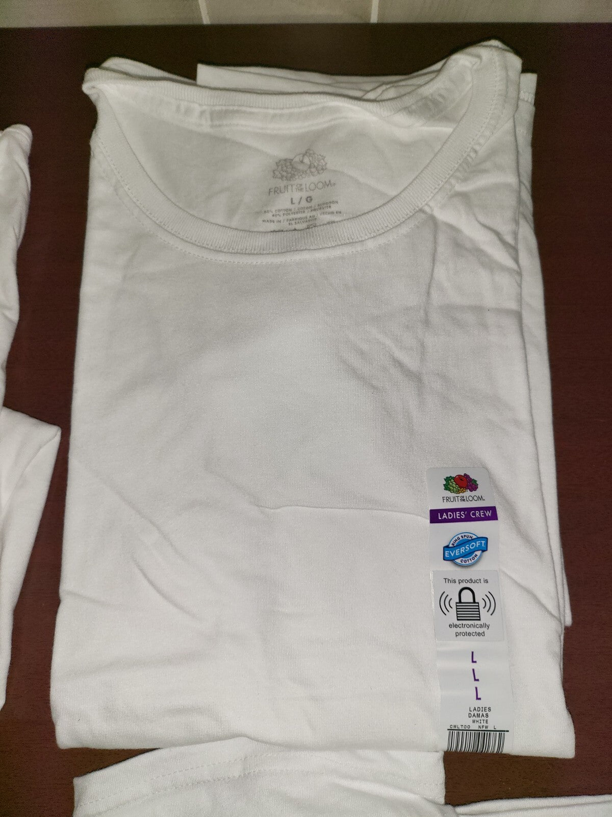 Fruit of the Loom Ladies Crew Neck T-Shirt White size LARGE Cap Sleeve