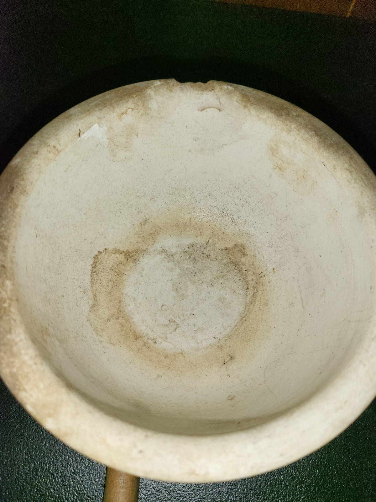 Figurine Vintage Mortar & Pestle 6" x 3.5"H Pestle is 8.25"L A3008