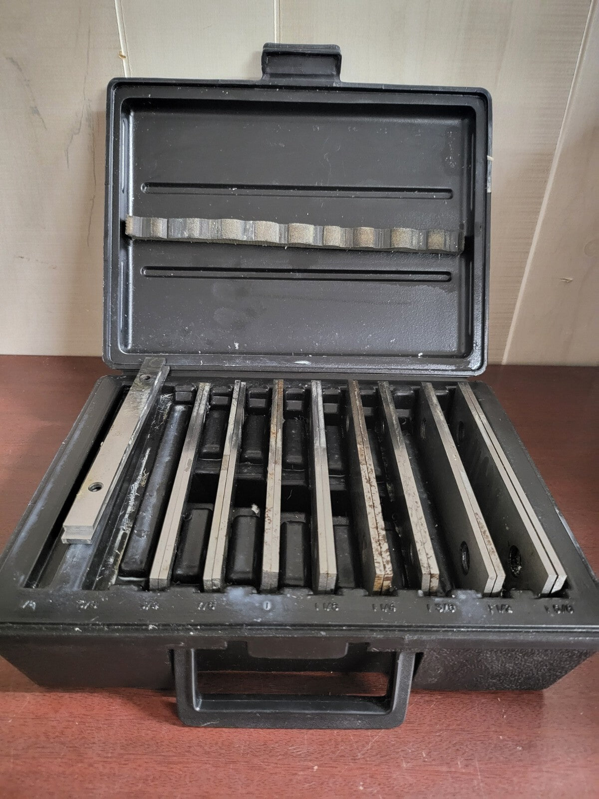 Accurate Manufactured Products 1/8" Thin Parallel Bars Machining Set Z9980B