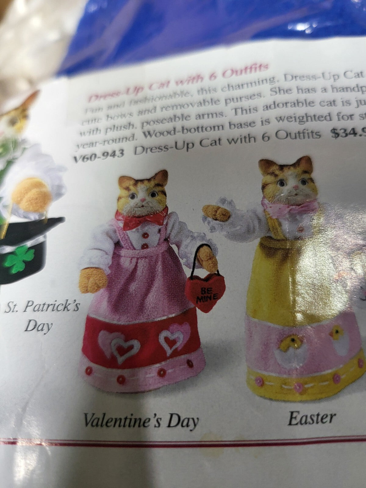 Dress-Up Cat with 6 Holiday Outfits.& Accessories 12.5"H Poseable Arms Handpaint