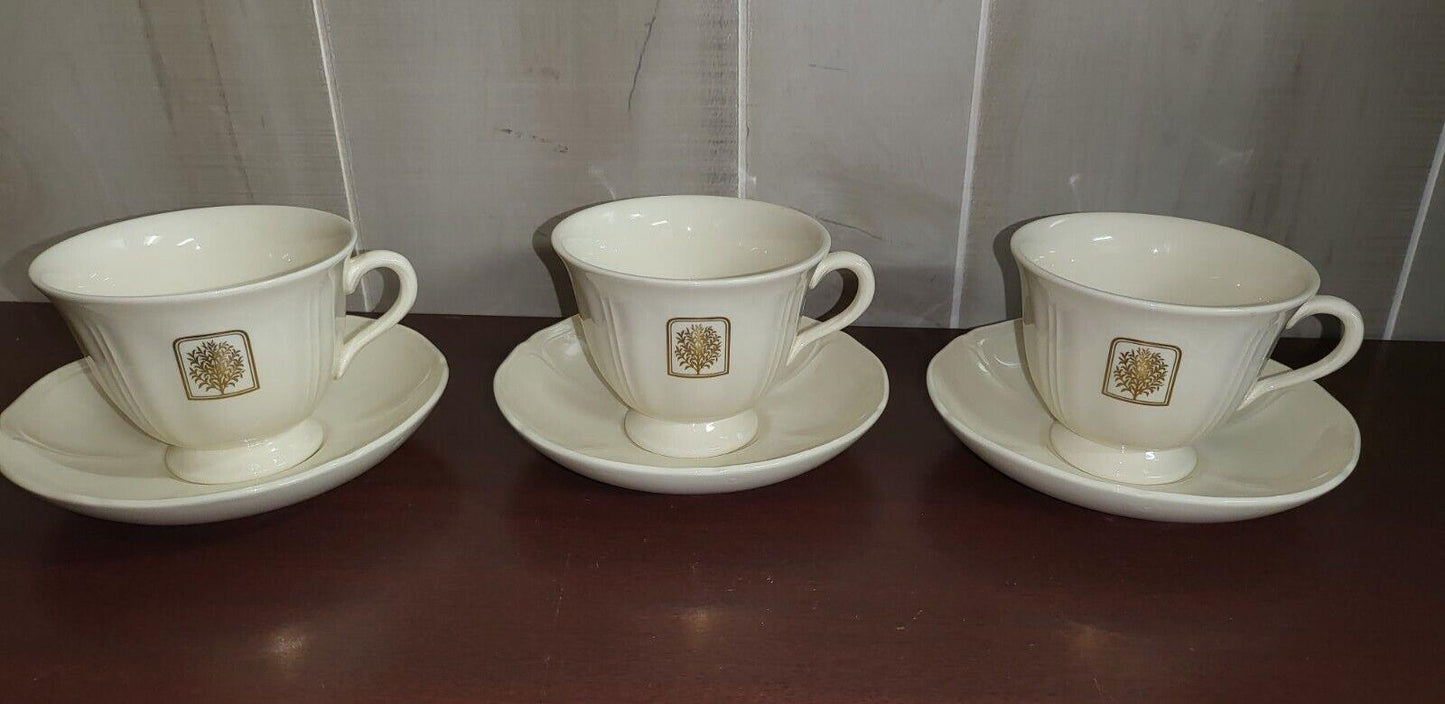 3 Wedgwood Etruria & Barleston Queens Shape Tea Cup & Saucer White with Gold 26
