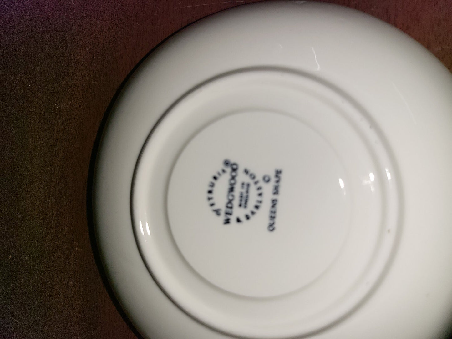 3 Wedgwood Etruria & Barleston Queens Shape Tea Cup & Saucer White with Gold 26