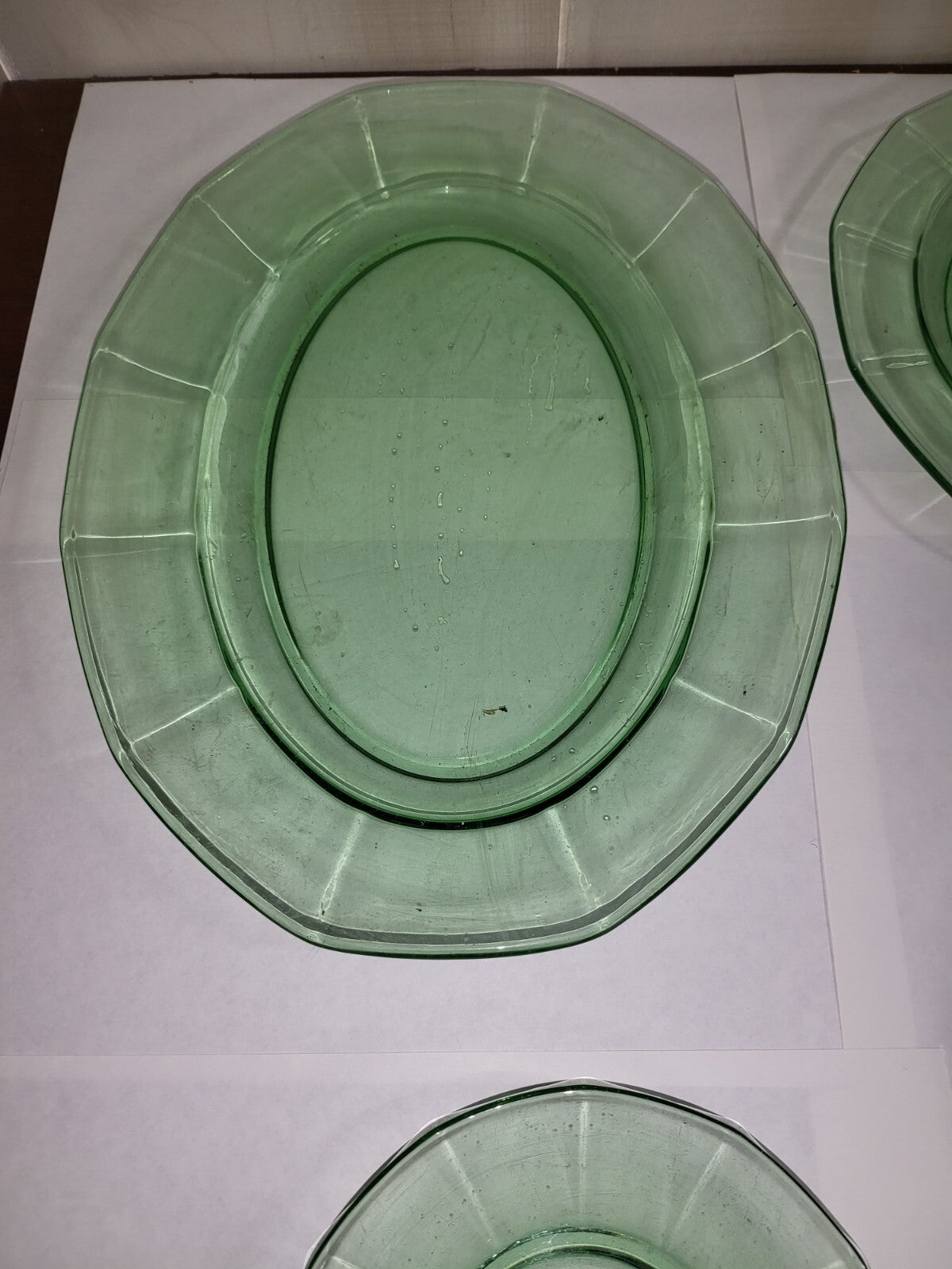Vintage Green Vaseline Uranium Glass Serving Plate