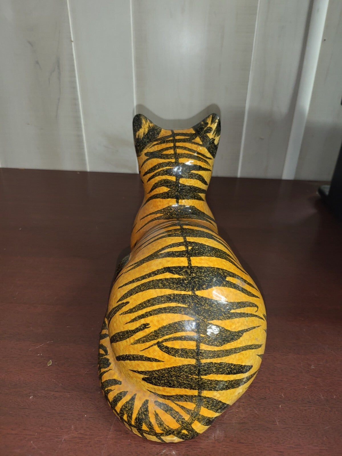 Vintage Handmade Ceramic Tiger Cat Signed 1976 6.75H x 5.5W x 11.5"L #4264
