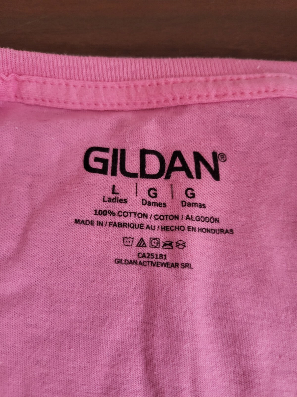 Gildan Ladies Top LARGE T-Shirt Scoop Neck Azalea Pink NWT