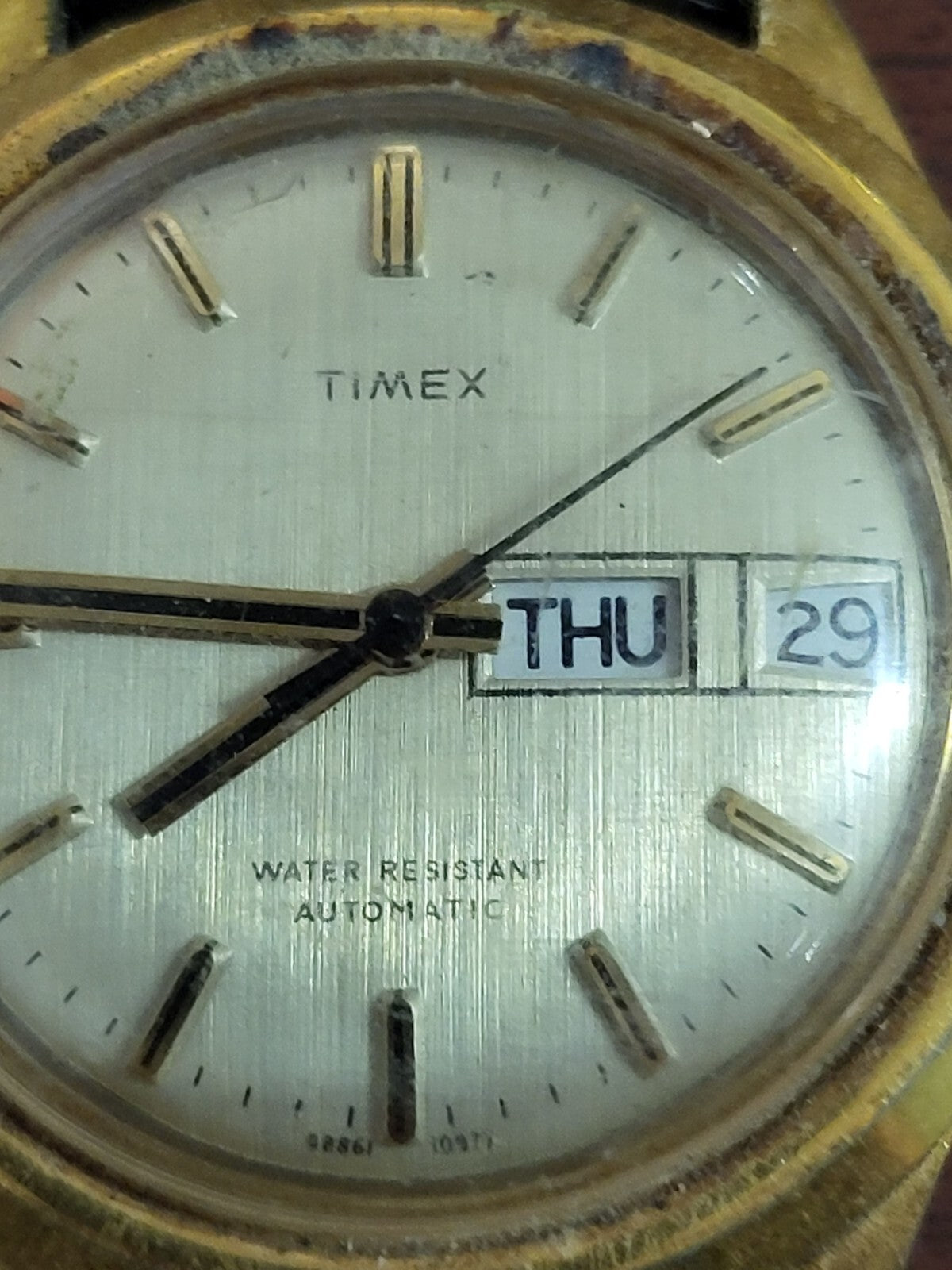 Vintage Timex Automatic Wrist Watch Day / Date Complication Runs #147