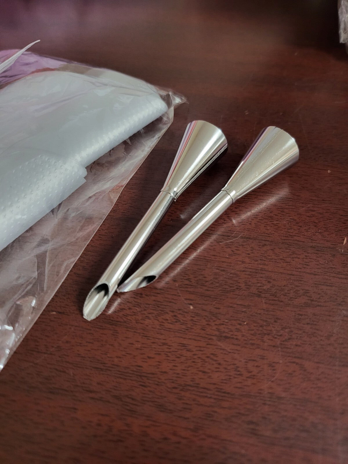 2 count Piping Tool Cream Filler Tip & 30 Disposable Icing / Filling Bags NIP