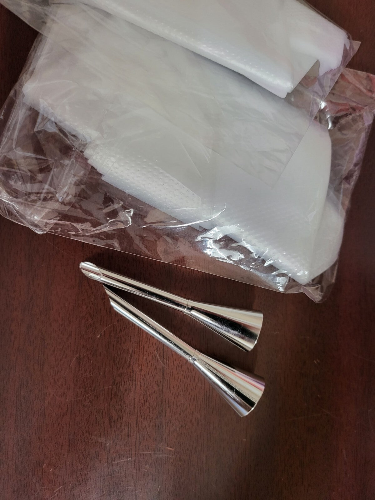 2 count Piping Tool Cream Filler Tip & 30 Disposable Icing / Filling Bags NIP