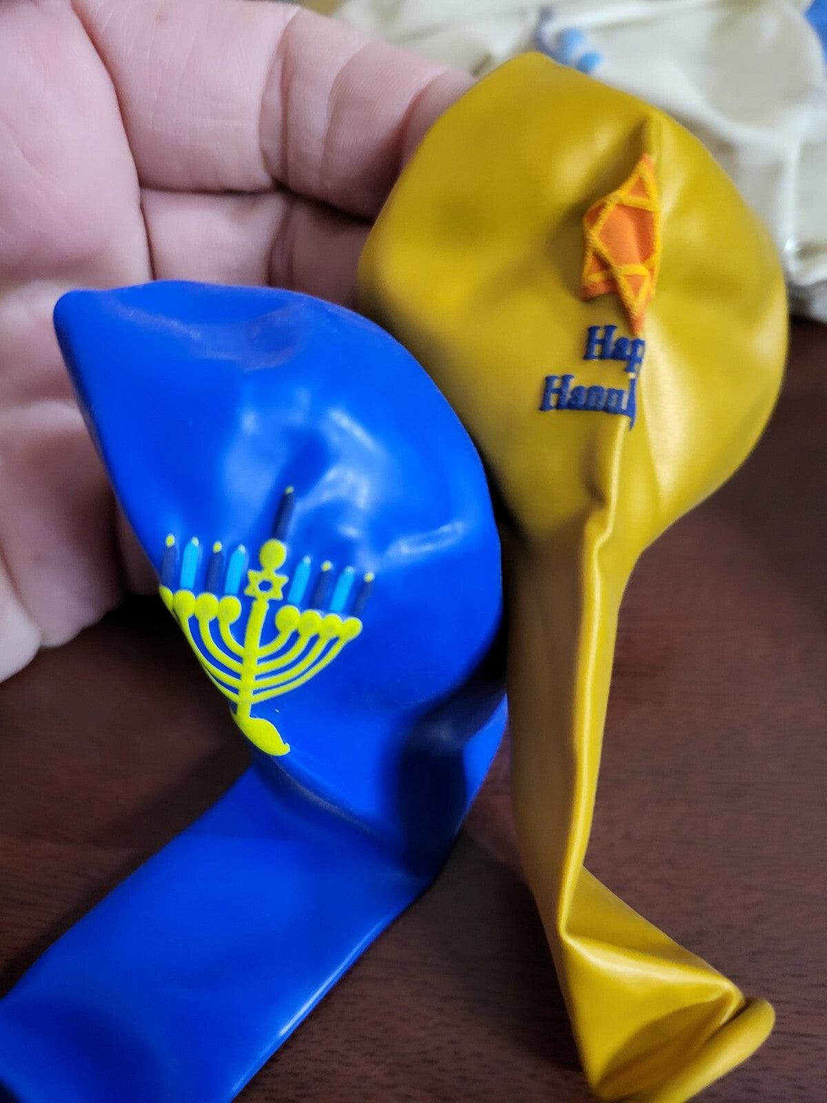 40 Hanukkah Supplies Jewish Balloons in 4 Designs NIP ~10"