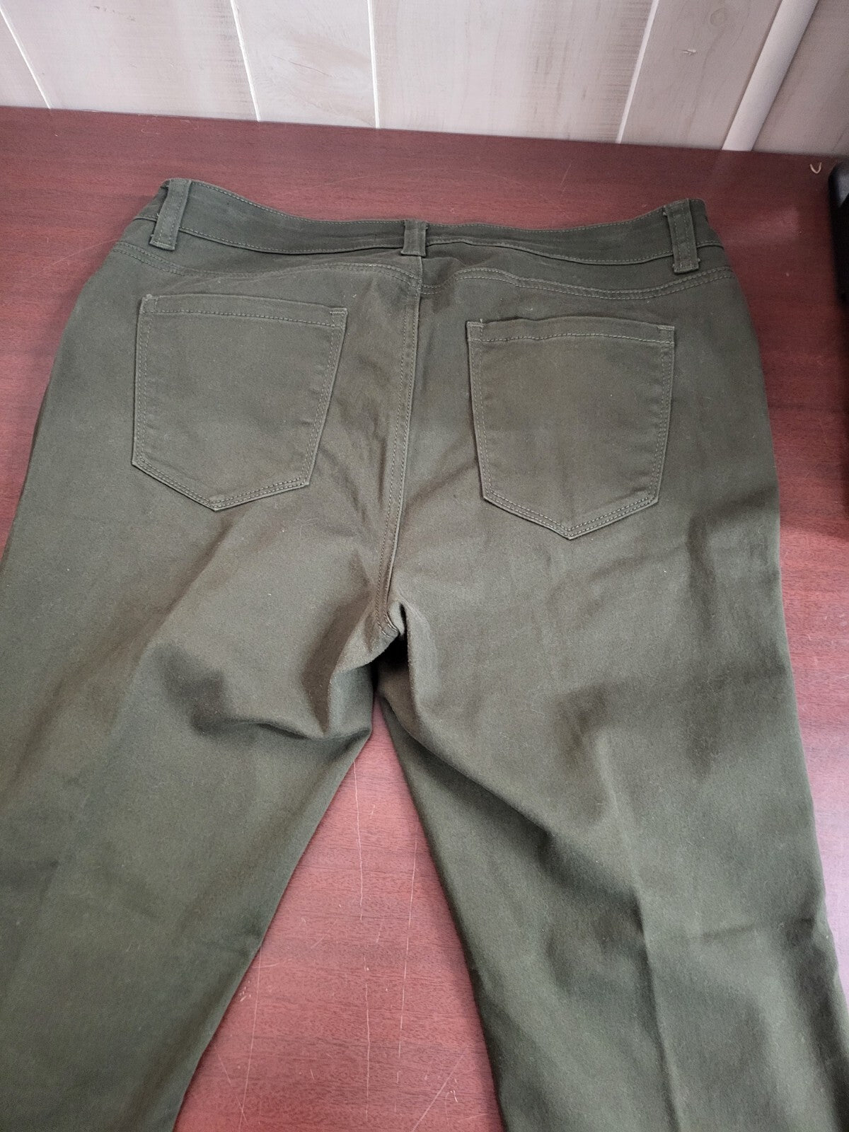 Ladies Jeans Forever 21 size 14 DARK GREEN W 36" H 40" Ins 28" 5 pocket