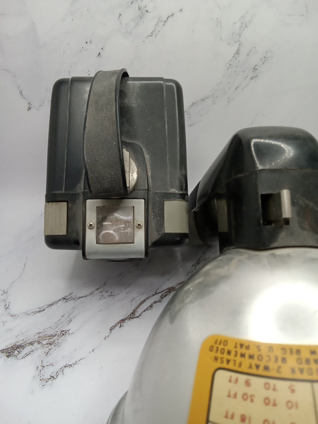 Vintage Kodak Brownie Hawkeye Camera Flash Model & Kodalite Super M 40- UNTESTED
