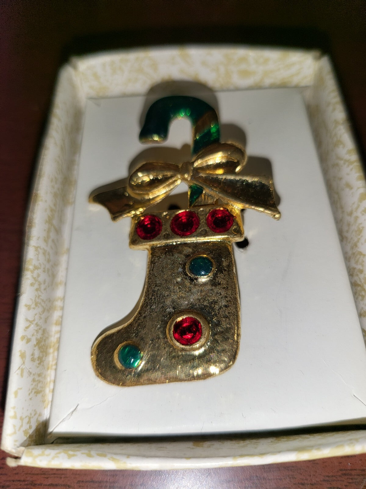Vintage Pin 1980s Brooch Stocking ~2.25"H Goldtone  NOB NOS  #94