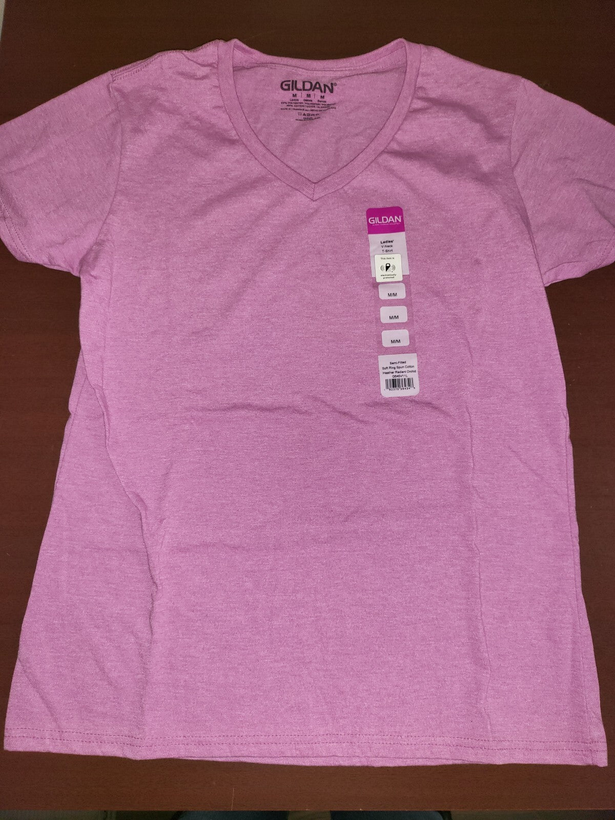 Gildan Ladies V-Neck Semi-Fitted T-Shirt Heather Radiant Orchid Pink size Medium