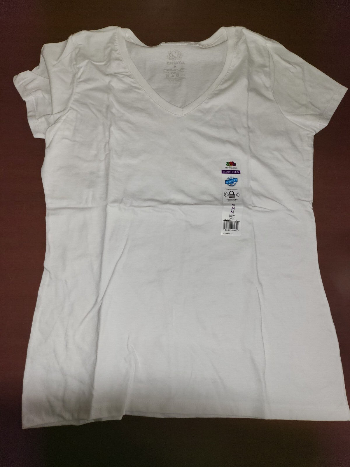 Fruit of the Loom Ladies V-Neck Semi-Fitted T-Shirt White size MEDIUM