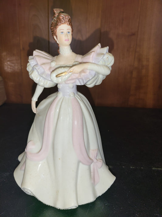 Figurine Lenox Ivory First Waltz 1996   8.5"H  Porcelain