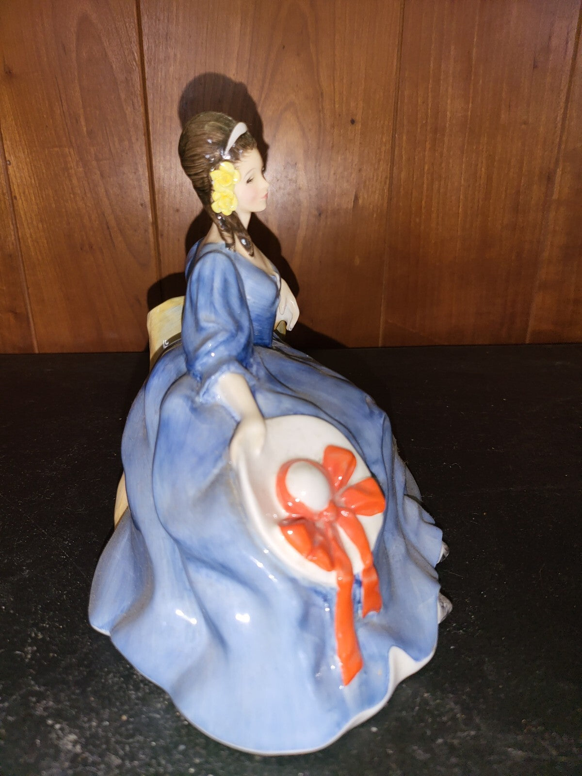 Figurine Royal Doulton Elise #2429  6"H                   England
