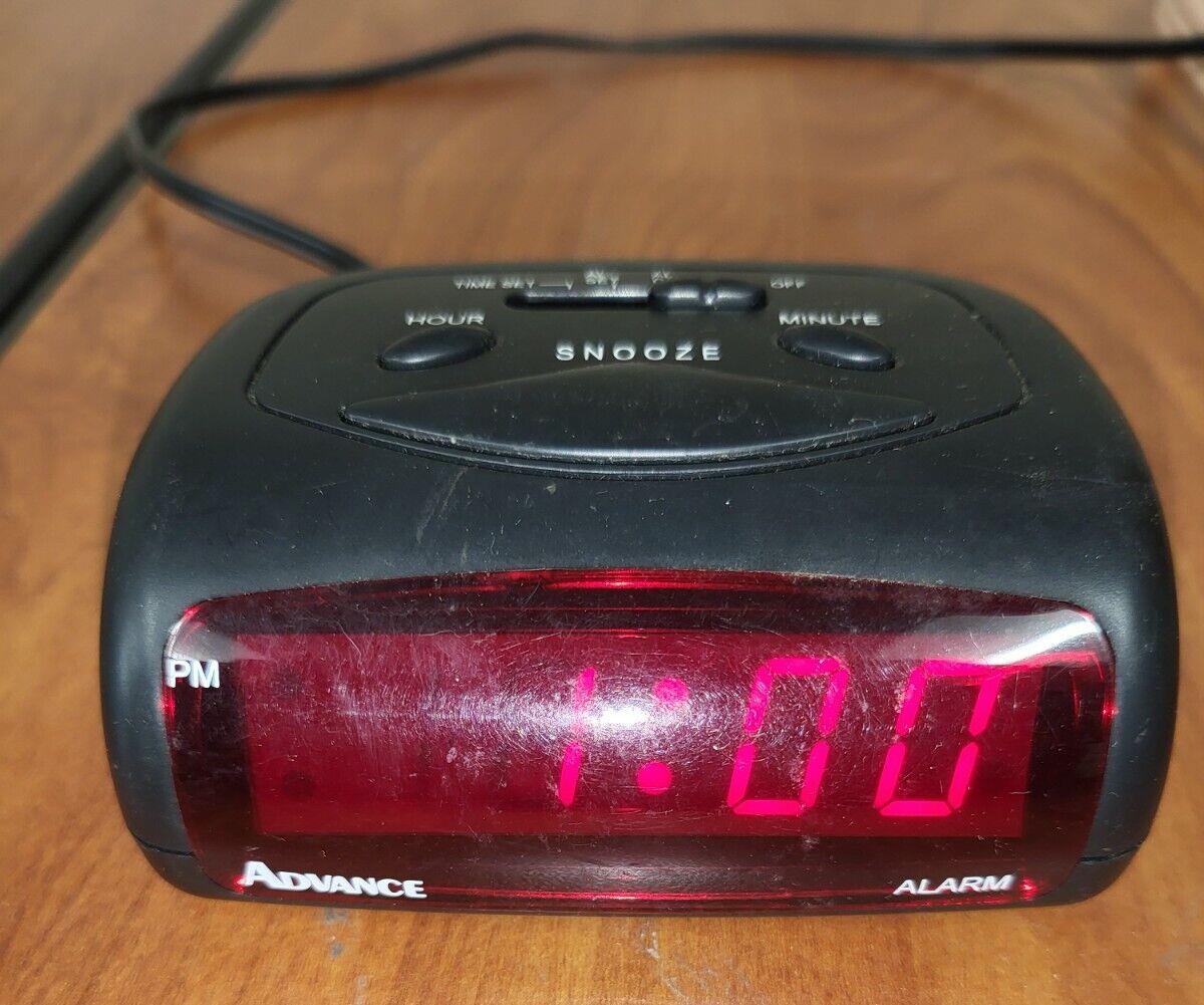 Advance Digital Alarm Clock Battery Back up 9V Portable 4W x 3D x 1.75"H Travel