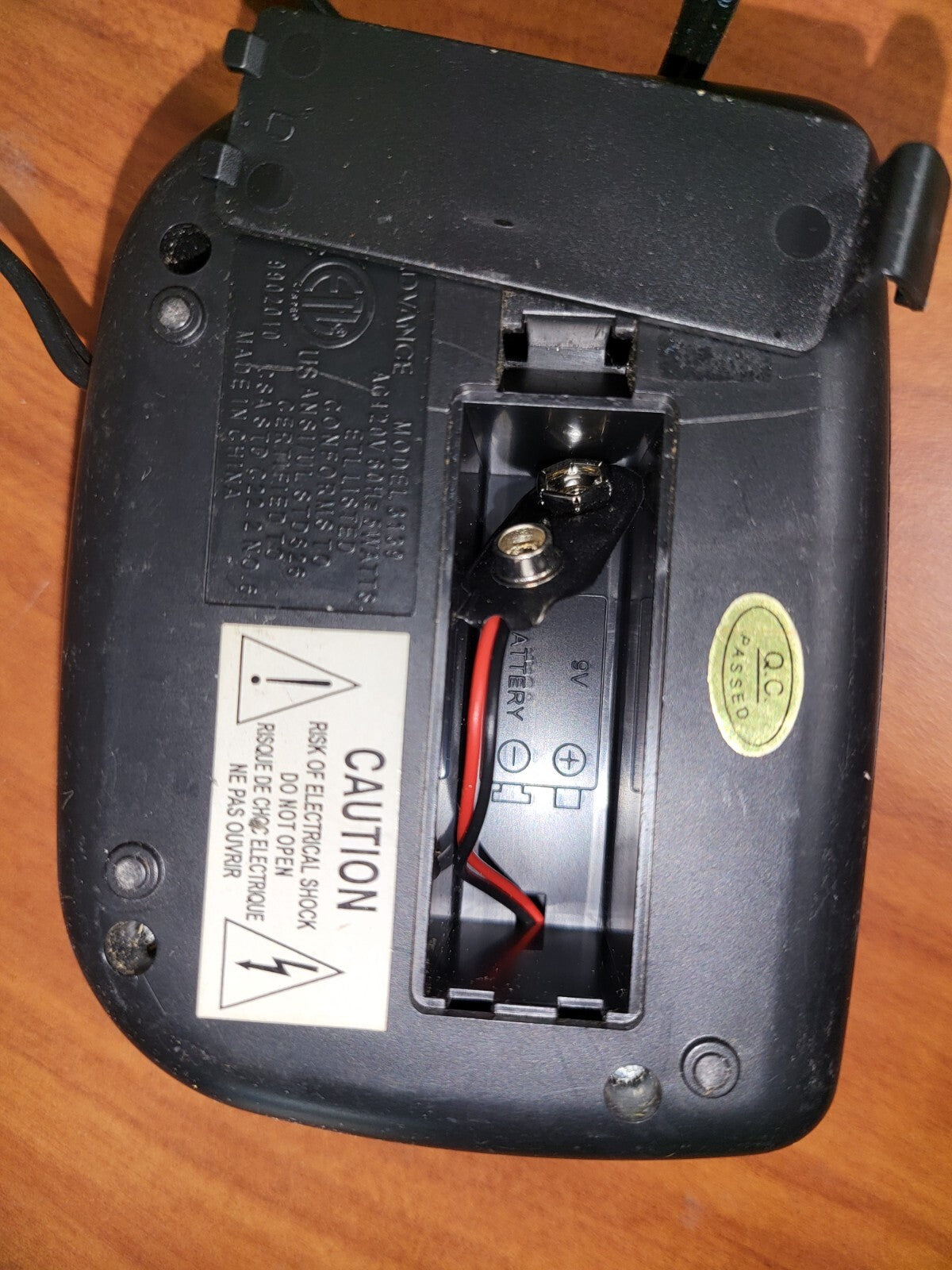 Advance Digital Alarm Clock Battery Back up 9V Portable 4W x 3D x 1.75"H Travel
