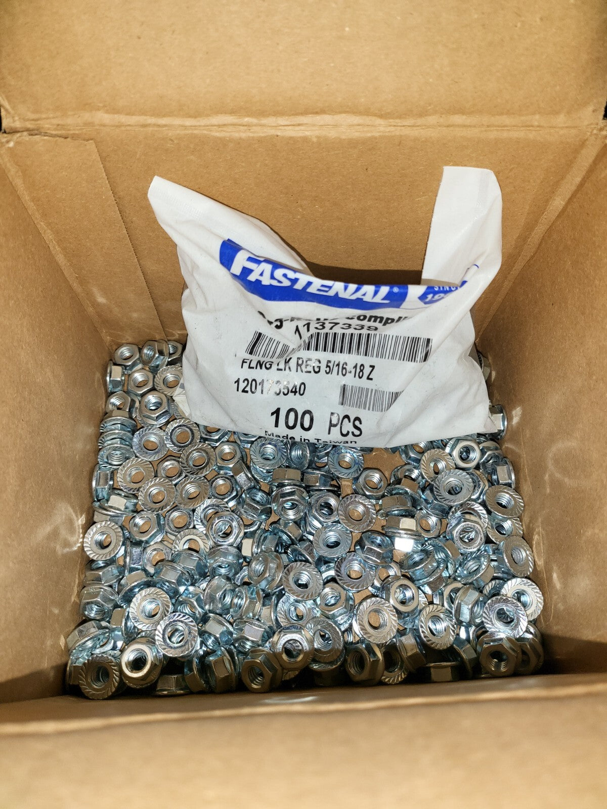 250 Fastenal 1137339 Hexagonal Flanged Lock Nuts 5/16-18Z Zinc Finish Case Hard