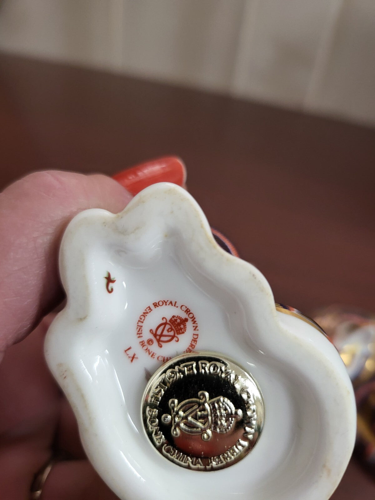 Royal Crown Derby English Bone China IMARI "T" LX  Cat Figurine ~3"H