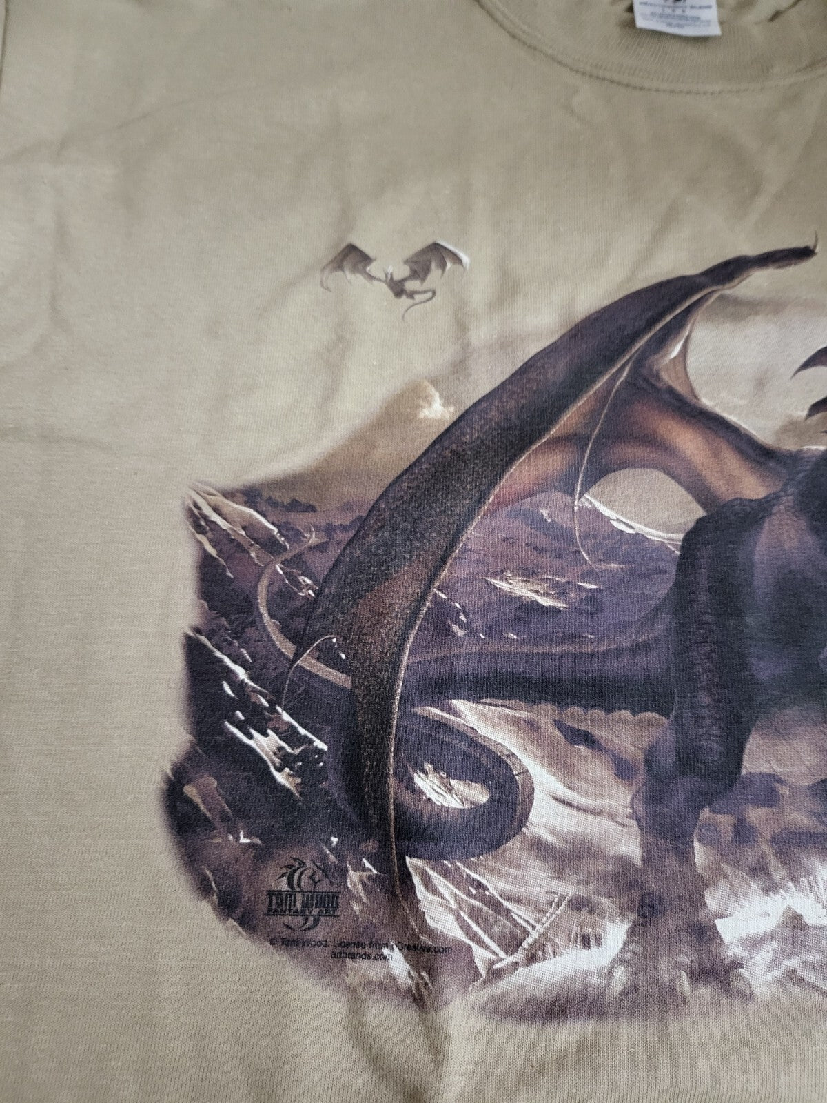 Adult Novelty T-Shirt Dragons LARGE Tan  Short Sleeve Crew Neck Jerzees Heavywei