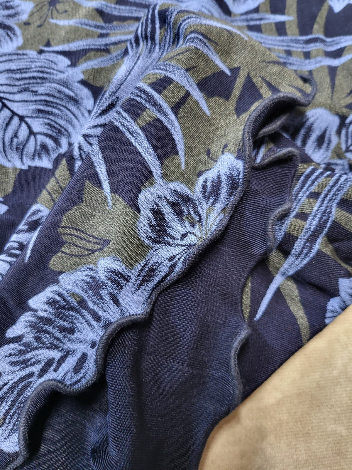 Long Skirt size 1X Blue Floral  15.5"  Elastic Waist L 36"   Citiknits