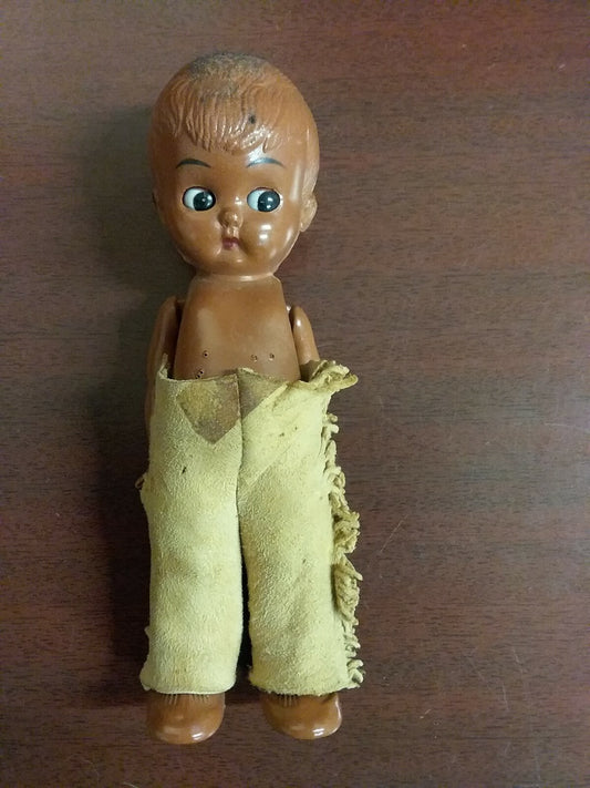 Vintage Ethnic Native American Doll Moveable Shoulders Leather Pants 6"H UNdated