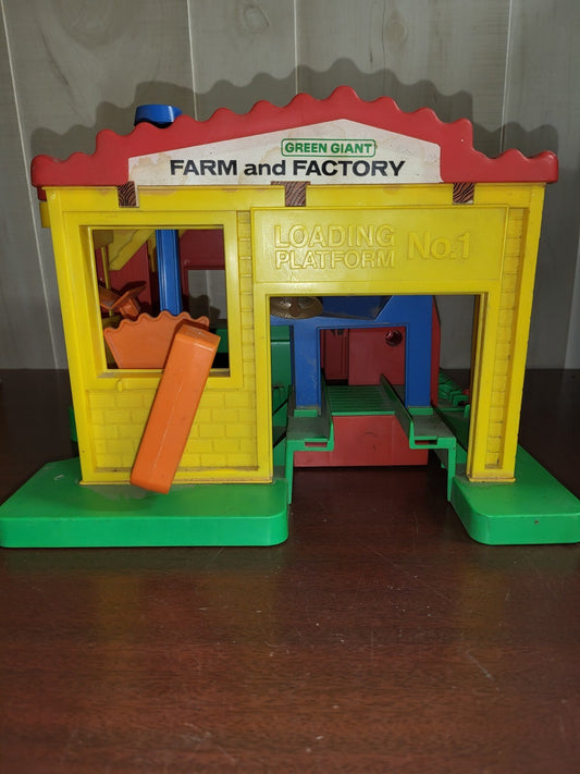 Vintage Toy Green Giant Farm and Factory incl Sprout Carrots Chop Suey Corn & **