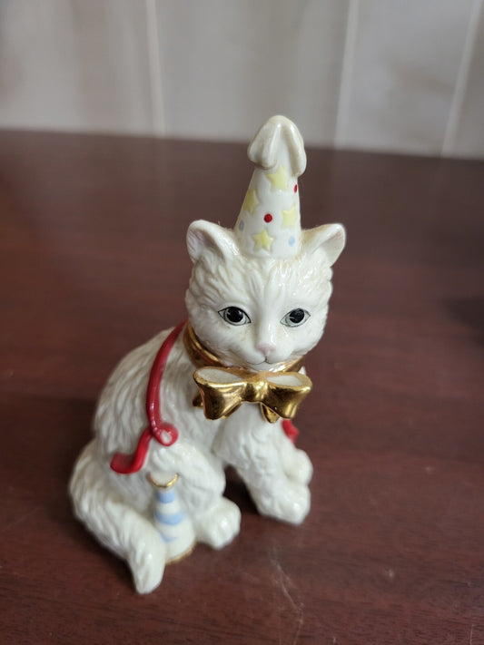 Lenox Cat Figurine Birthday Kitty Hat Bow Ribbon White  ~4.25"H x 3.5" Bone Chin