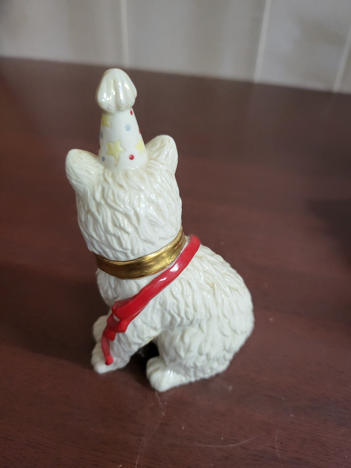 Lenox Cat Figurine Birthday Kitty Hat Bow Ribbon White  ~4.25"H x 3.5" Bone Chin