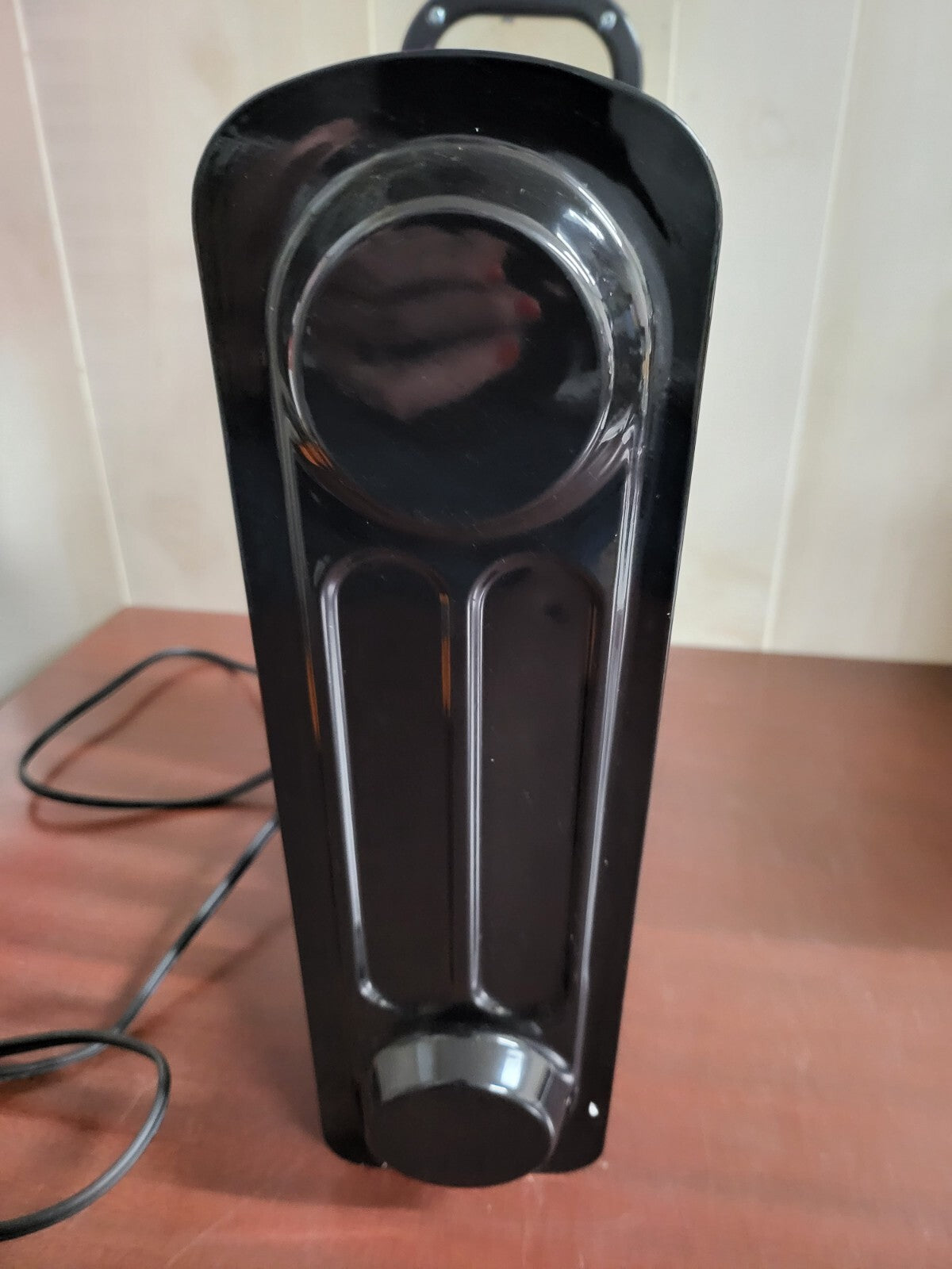 Trustech Oil Filled Radiator Heater 15 x 12 x 4" Black Model OH13 NIOB