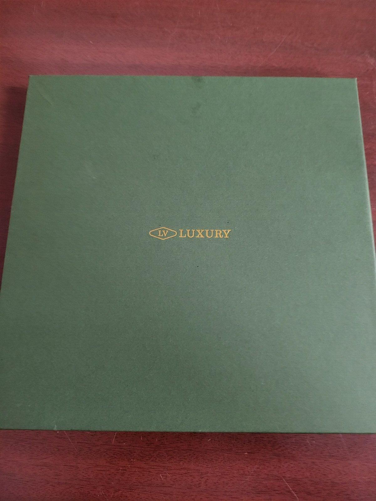 LV Luxury Travel / Home Valet Bowl Leather Green Square for Keys, Watch, Money