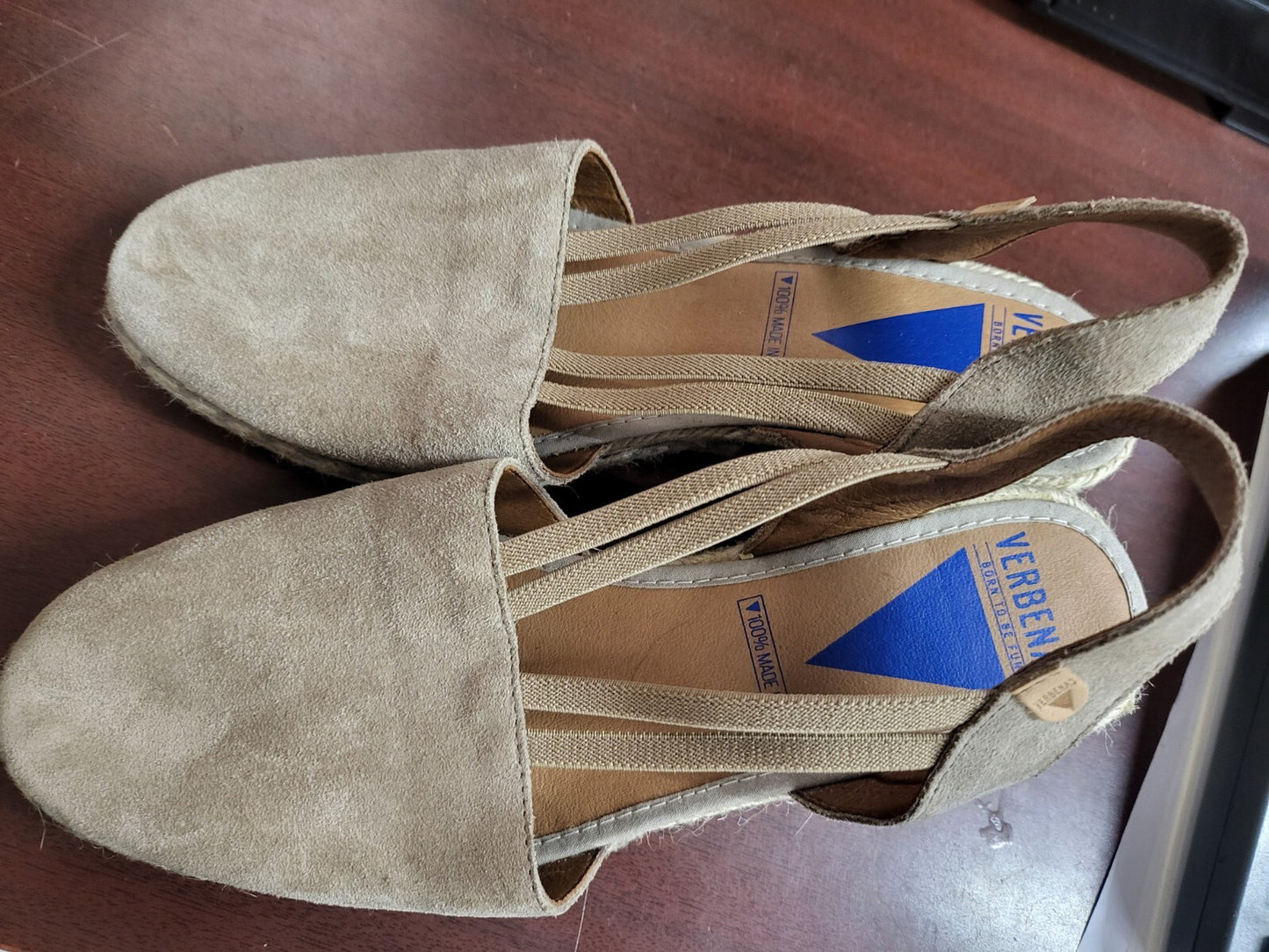 Shoes Verbenas Ladies 8.5 Piedra Closed Toe Sandles Tan Suede Leather  2.5" Heel