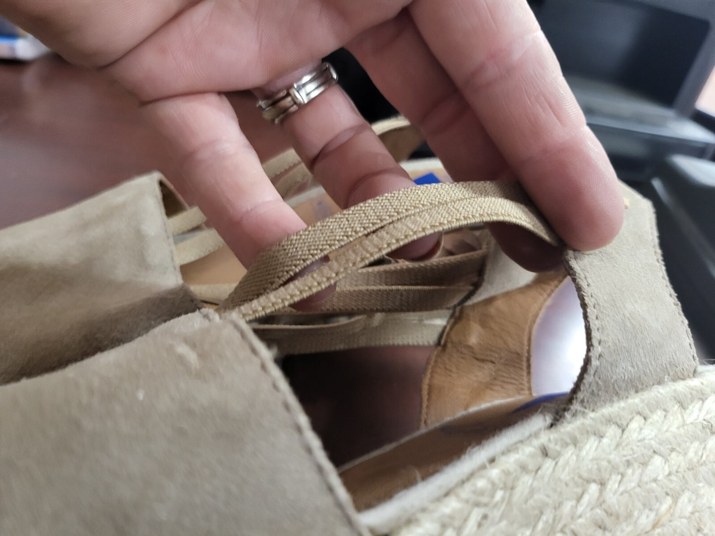 Shoes Verbenas Ladies 8.5 Piedra Closed Toe Sandles Tan Suede Leather  2.5" Heel