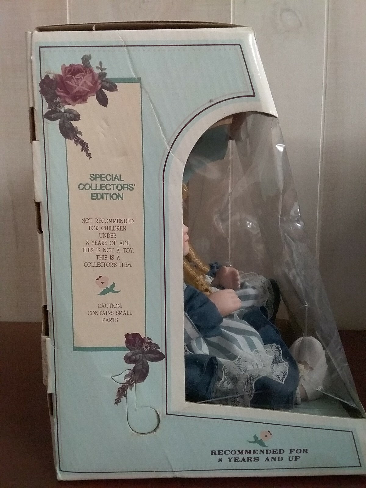 Glorious Impressions 1994 Special Edition Musical Animated Porcelain Doll NIOB