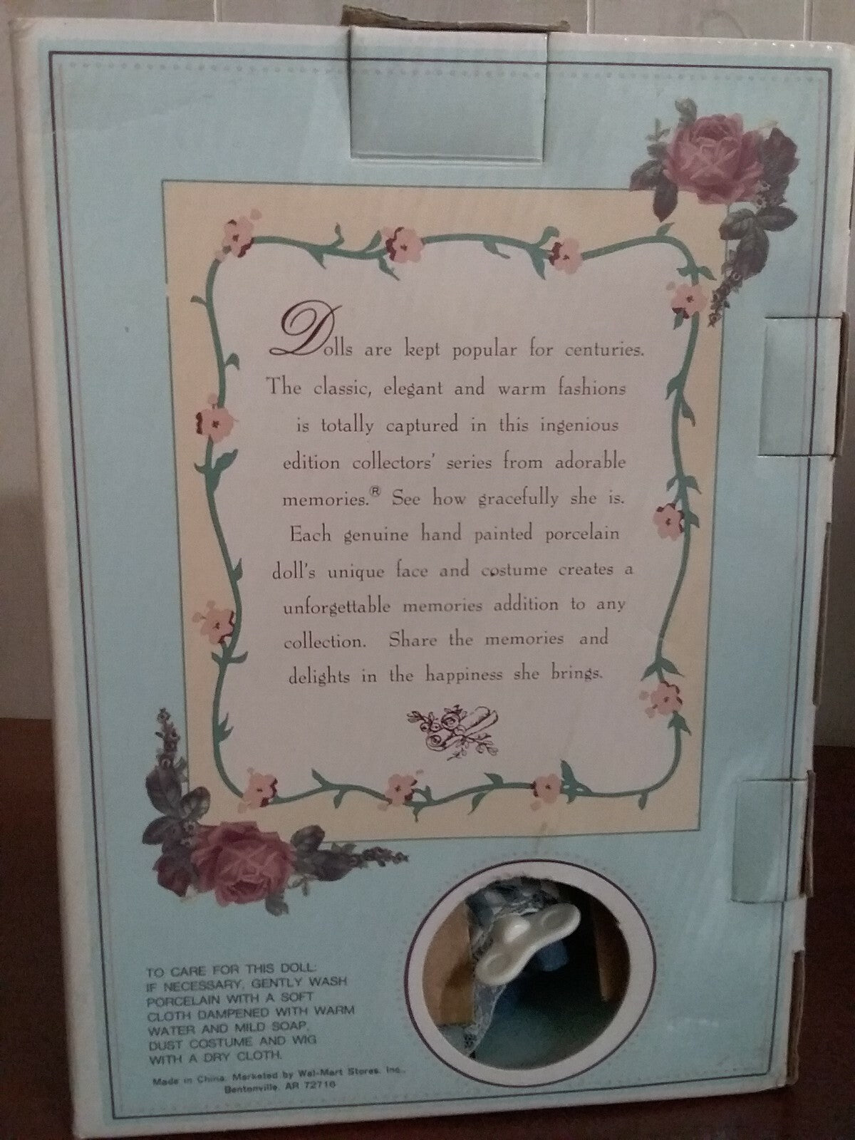 Glorious Impressions 1994 Special Edition Musical Animated Porcelain Doll NIOB