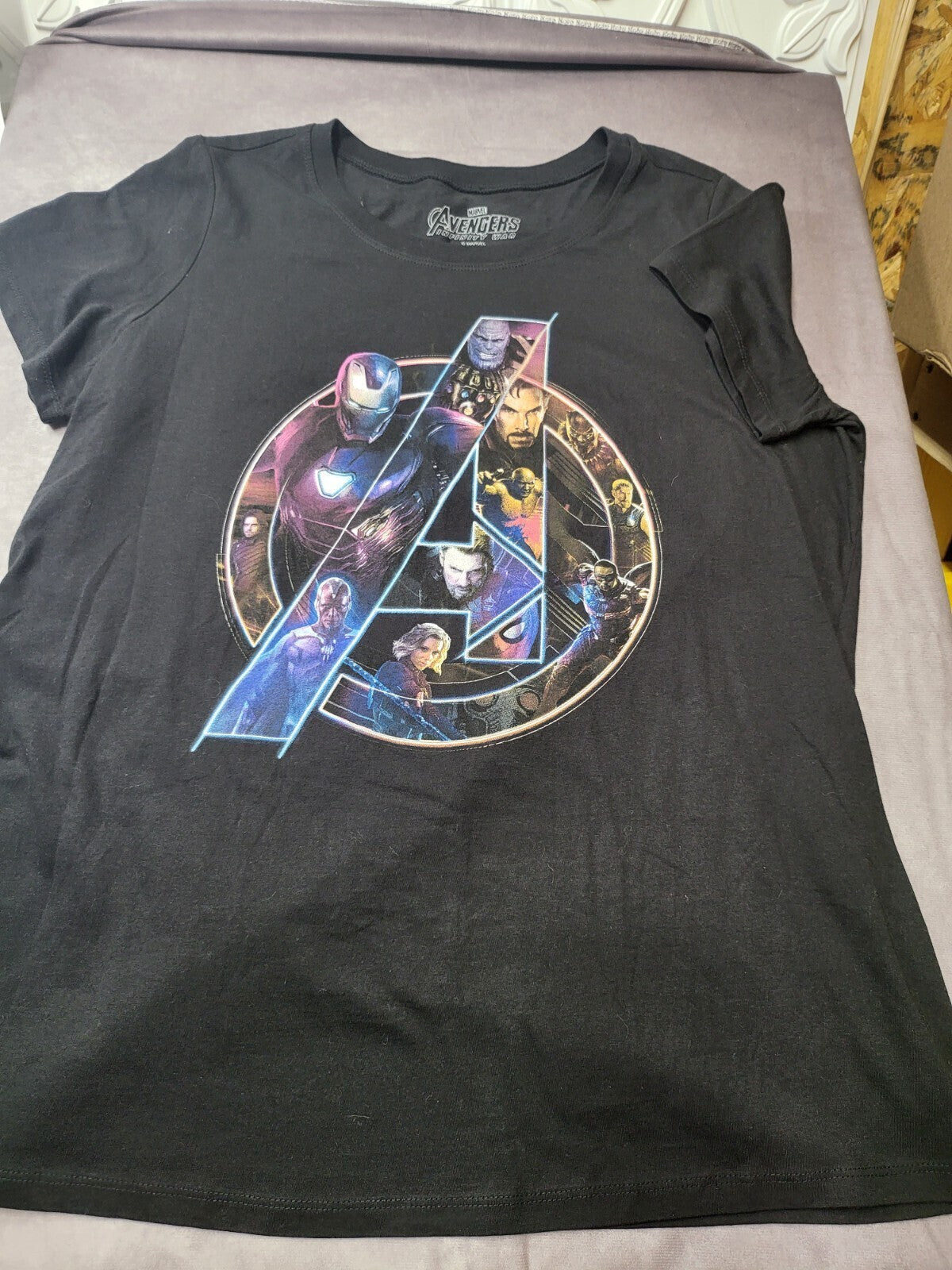 Adult Novelty T-shirt Marvel Avengers Infinity War  size 0 Black, Multicolor